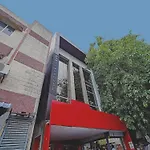 Townhouse Anna Salai
