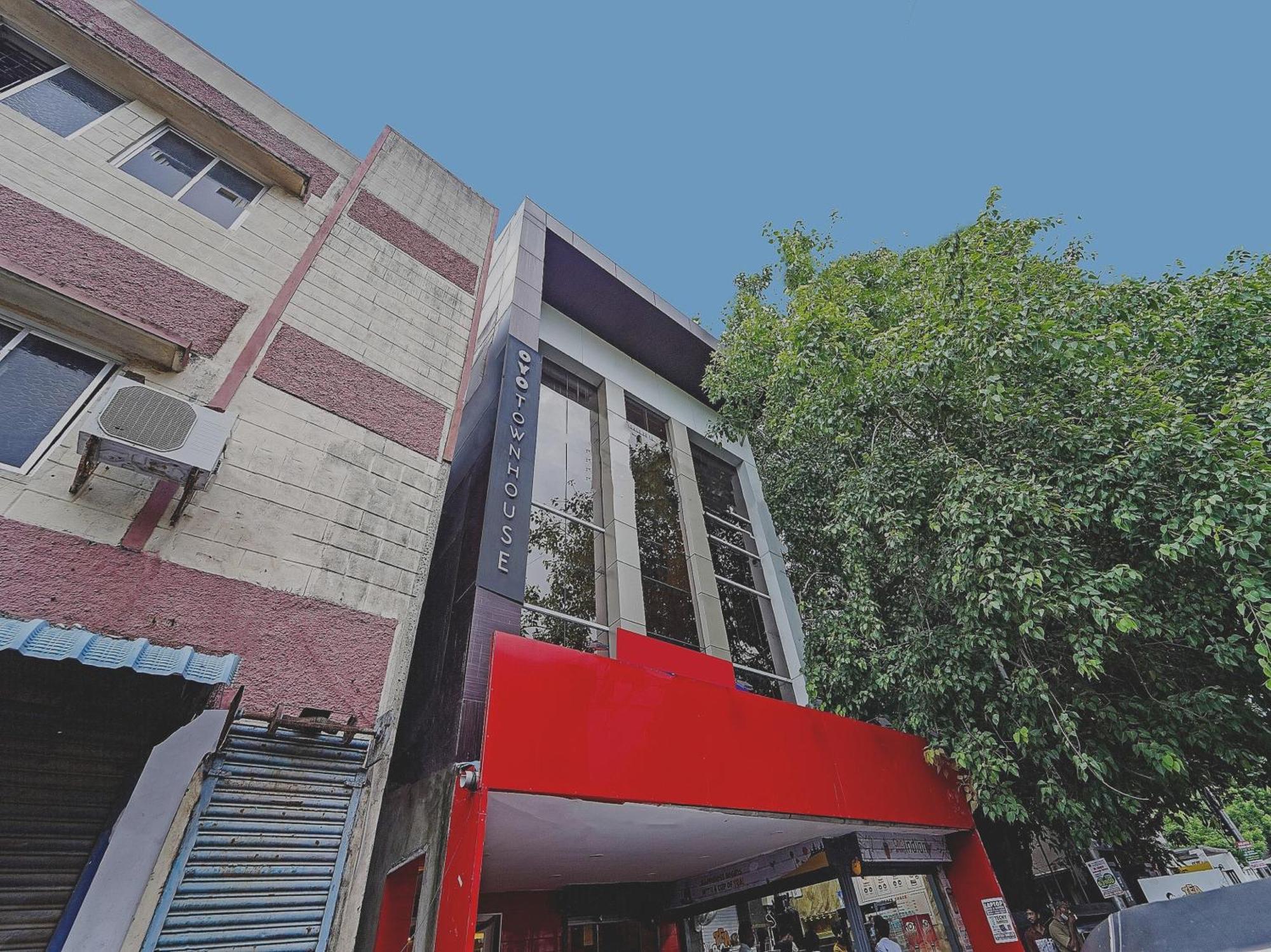 Townhouse Anna Salai Hotel Chennai