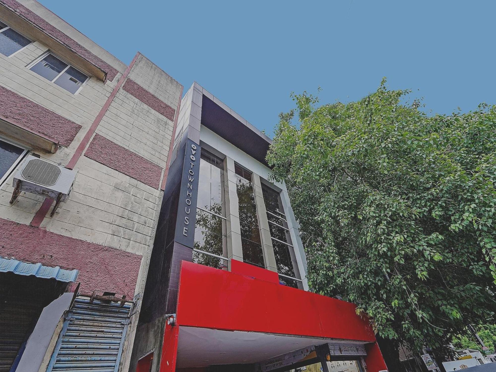 Hotel Townhouse Anna Salai Chennai